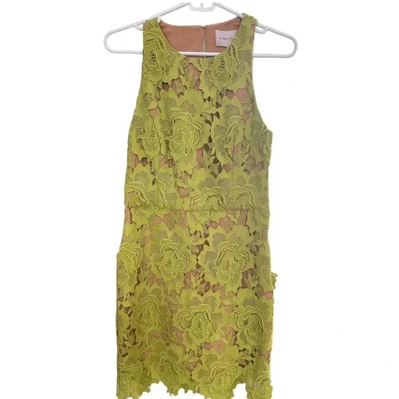 NWT! Adelyn Rae Cassie 3D Crochet Mini Dress in Lime Green Sz S - Picture 6 of 10